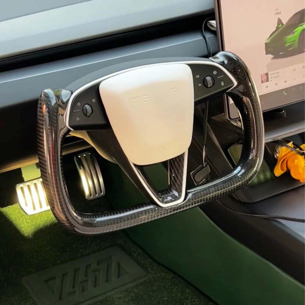 Tesla - Model Y Juniper - Carbon Yoke Carbonit